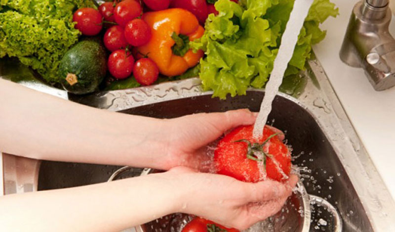 Nguồn nước ăn uống : Có nên nấu ăn bằng nước khoáng?